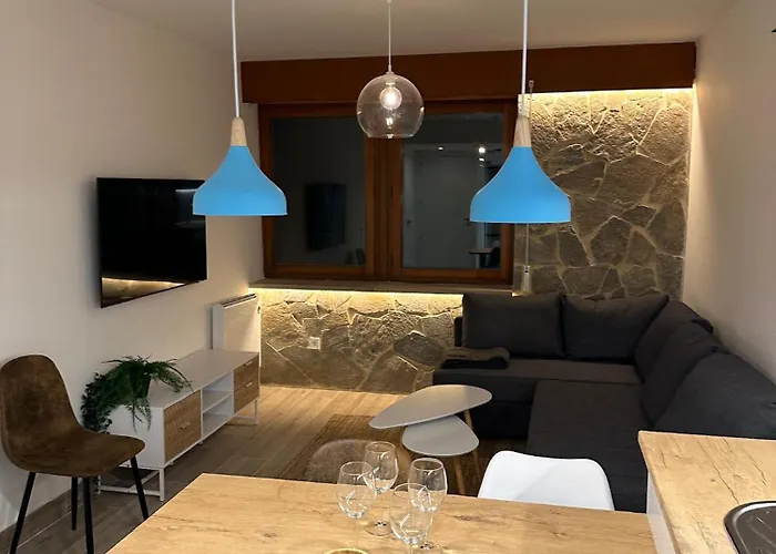 La Pinilla * La Pinilla (Castile and Leon)